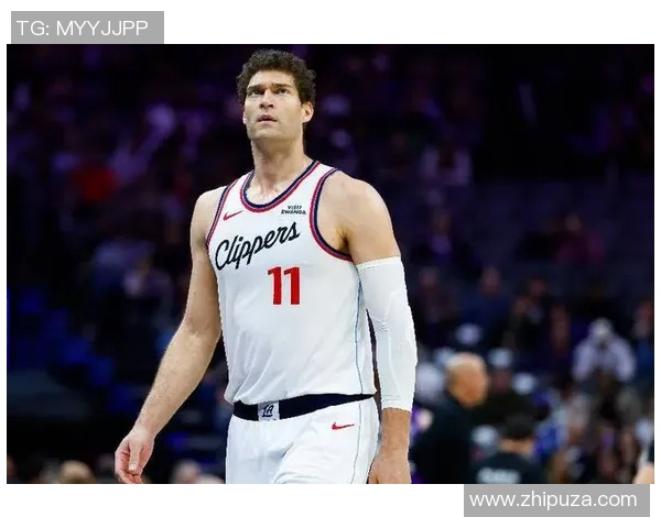 快船122-125湖人 球员评价：6人优秀，尼德豪泽及格，巴图姆低迷